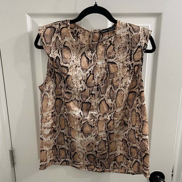 Snake Print Top - Picture 3 of 3